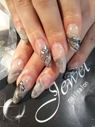 ネイル ＪＥＷＥＬ　ＮＡＩＬ所属・ＪＥＷＥＬ ＮＡＩＬのネイルデザイン