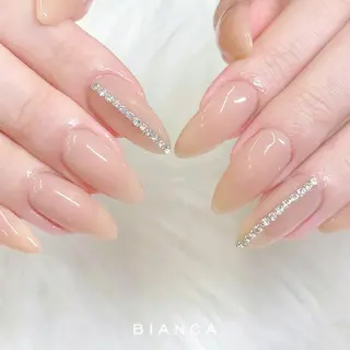 ネイル Bianca川越 🍓Nakasoneのネイルデザイン