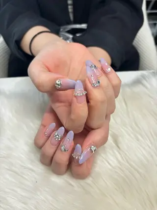 ネイル Rich to安城店所属・長坂 若菜のネイルデザイン