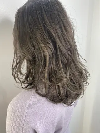 ミディアム カラー ☕️ベージュカラー 内藤光哉☕️のヘアスタイル