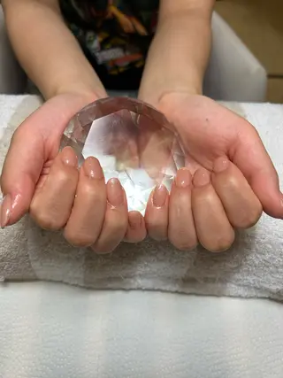 ネイル プライベートサロン ヴェール所属・上田 ゆいのネイルデザイン