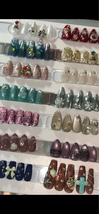 ネイル L'OM OSAKA所属・R nailstudioのネイルデザイン