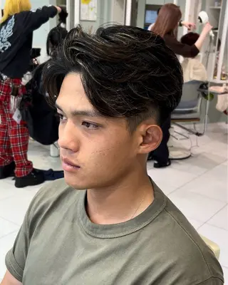 ミディアム パーマ メンズ メンズ特化❤️‍🔥 パーマ職人江口佳乃のヘアスタイル