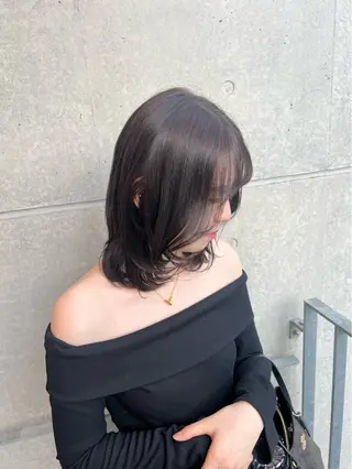 ミディアム カラー 🫧いせき もえ🫧のヘアスタイル