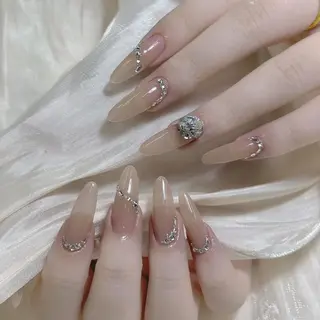 ネイル DEMAIN- 🌹のネイルデザイン