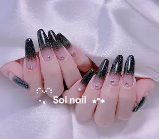 ネイル パラジェル＆フィルイン取り扱いサロンSol Nail所属・Sol Nail ミネのネイルデザイン