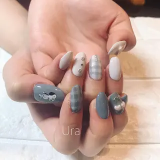 ネイル UrakoNail 《nail》のネイルデザイン