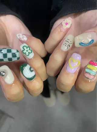 ネイル M Nailのネイルデザイン