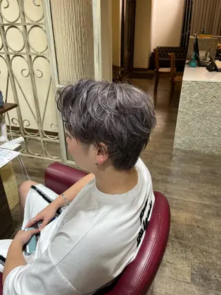 ショート カラー メンズ 💫レイヤーカット✨ 透明感カラー工藤雄大のヘアスタイル