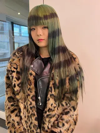 ロング 💥ウルフカット デザインあんな💥のヘアスタイル