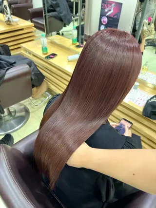 ミディアム 暖色ｶﾗｰ/ﾚｲﾔｰ ｶｯﾄ/Yunaのヘアスタイル