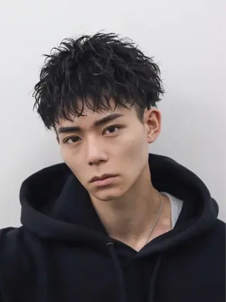 ショート カラー パーマ ヘアアレンジ メンズ メンズ特化❤️‍🔥 RIKU❤️‍🔥のヘアスタイル