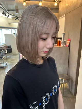 ミディアム カラー Haru/THREE …by velvetのヘアスタイル