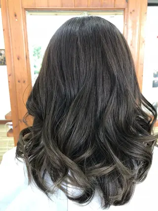 セミロング カラー Snaly カラー特化ページのヘアスタイル