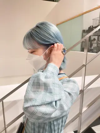 ショート カラー ヘアアレンジ ミニボブ/ブリーチ 🌈MISATOのヘアスタイル