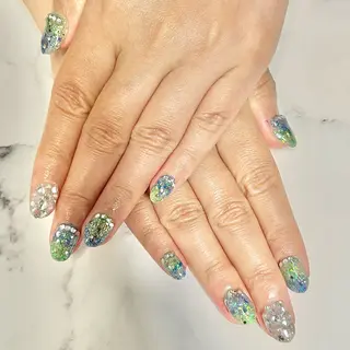 ネイル M. Saoriのネイルデザイン