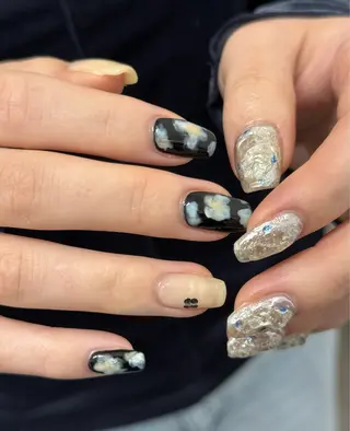 ネイル kiii.__ ✴︎*のネイルデザイン