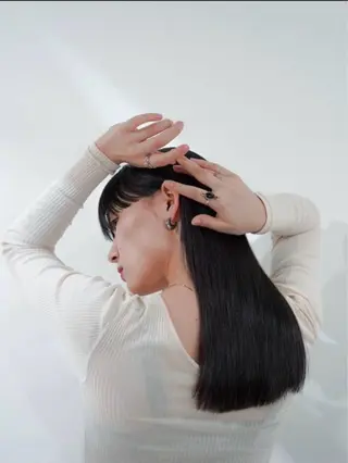 ロング 岡嶋 怜央のヘアスタイル