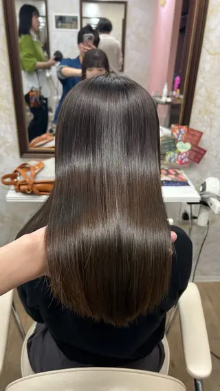 セミロング 髪質改善特化💫 韓国ヘアAyumuのヘアスタイル