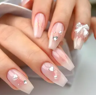 ネイル Tini ANA.CHUOのネイルデザイン