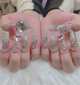 ネイル Pio Mielのネイルデザイン