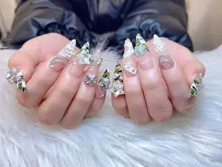 ネイル Nie Nail Shinokuboのネイルデザイン