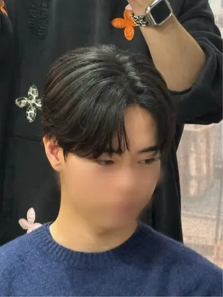 ショート パーマ メンズ 韓国メンズヘア/ 毛流れヘア　須田龍世のヘアスタイル