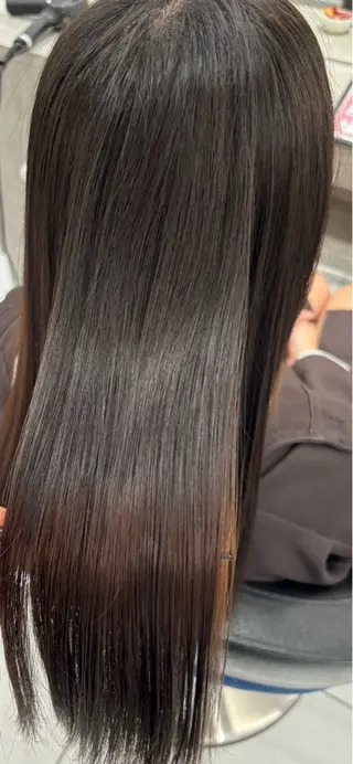 セミロング EARTH艶髪 ストレートharuのヘアスタイル