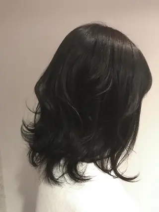 ミディアム カラー ひろせ かなのヘアスタイル