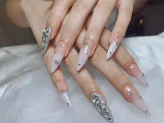 ネイル ルラワンネイル エンのネイルデザイン