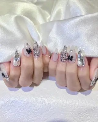 ネイル Lyna 池袋のネイルデザイン