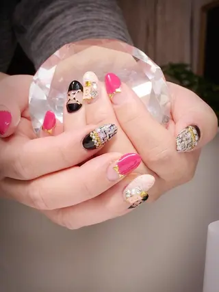 ネイル RuxuryNail ／RiAnnaのネイルデザイン