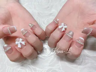 カラー ネイル 芦辺 香奈のネイルデザイン