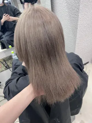 ミディアム カラー 紬/enne/ブリー チ/ハイトーンのヘアスタイル