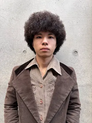 ミディアム パーマ メンズ メンズスタイリスト リュウジのヘアスタイル