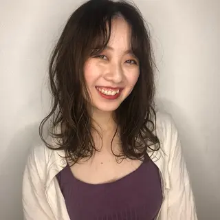 セミロング カラー 追立 優稀のヘアスタイル
