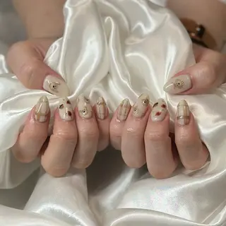 ネイル Moon  Nail /栄　大須のネイルデザイン