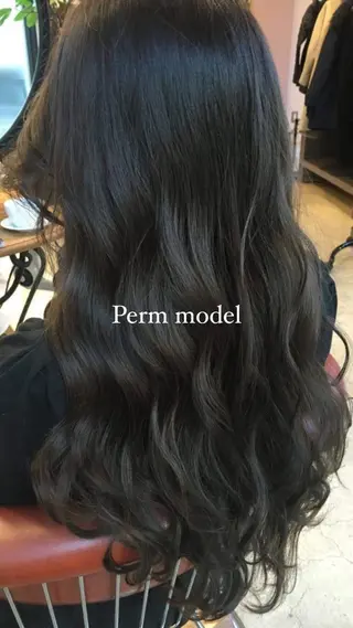 ミディアム パーマ メンズ 透明感/艶髪/ 石山浩二のヘアスタイル