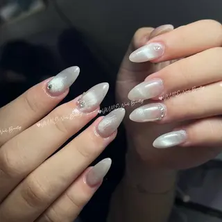 ネイル Linh Nailのネイルデザイン