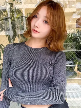 ショート カラー Amaretto かなのヘアスタイル