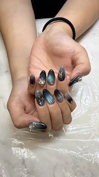 ネイル 💎Guarendo💎錦糸町店所属・✨アン ミユ✨のネイルデザイン