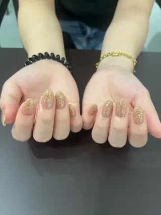 ネイル スウィートラヴィール所属・SweetRavir あゆみのネイルデザイン