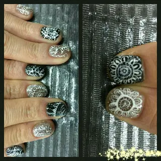 ネイル Hair salon Irie所属・與儀 知佳のネイルデザイン