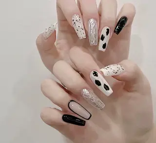 ネイル D-BEAUTY Nailsalonのネイルデザイン