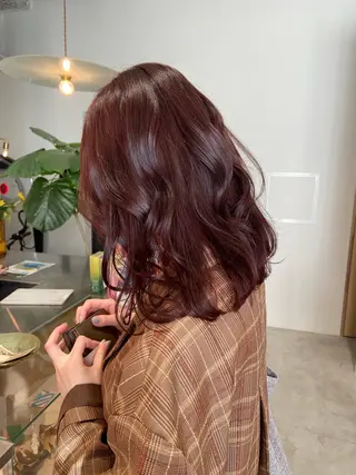 ミディアム カラー 石川 瑠琉のヘアスタイル