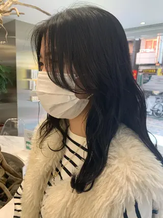 ロング 平野 優奈のヘアスタイル