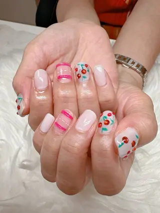 ネイル 高島 夏海のネイルデザイン