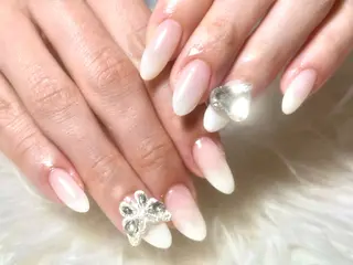 ネイル hohomi .のネイルデザイン