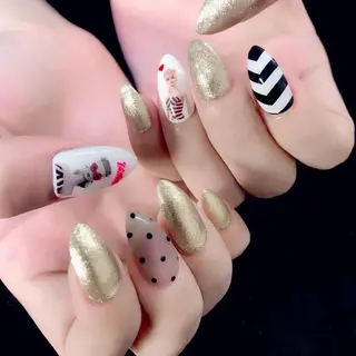 ネイル NOIROUGE所属・NOI ROUGEのネイルデザイン