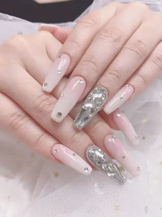 ネイル ジョリ kasumi🌹💅のネイルデザイン